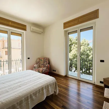 Mediterraneo Apartman *